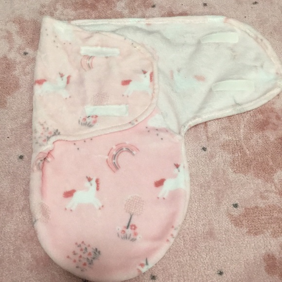 Swaddle - Picture 2 of 3